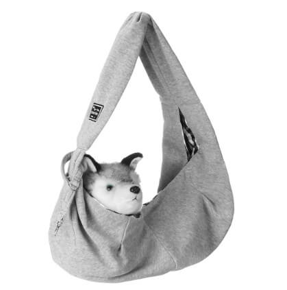 Dog and Cat Carrier Bag with Adjustable Shoulder Strap.